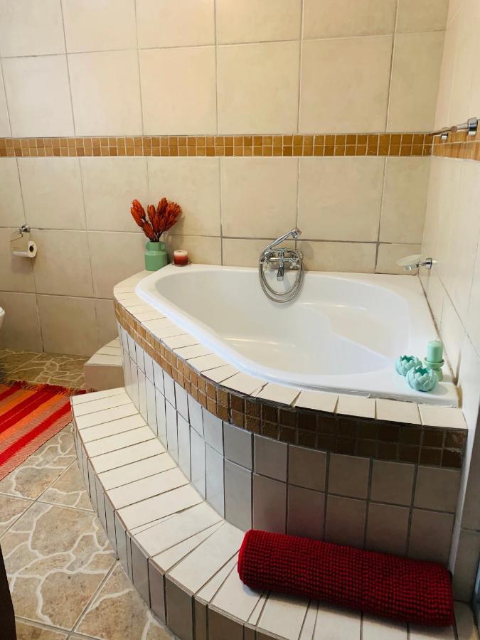 Bokamoso Views Bed & Breakfast Rustenburg Exterior photo